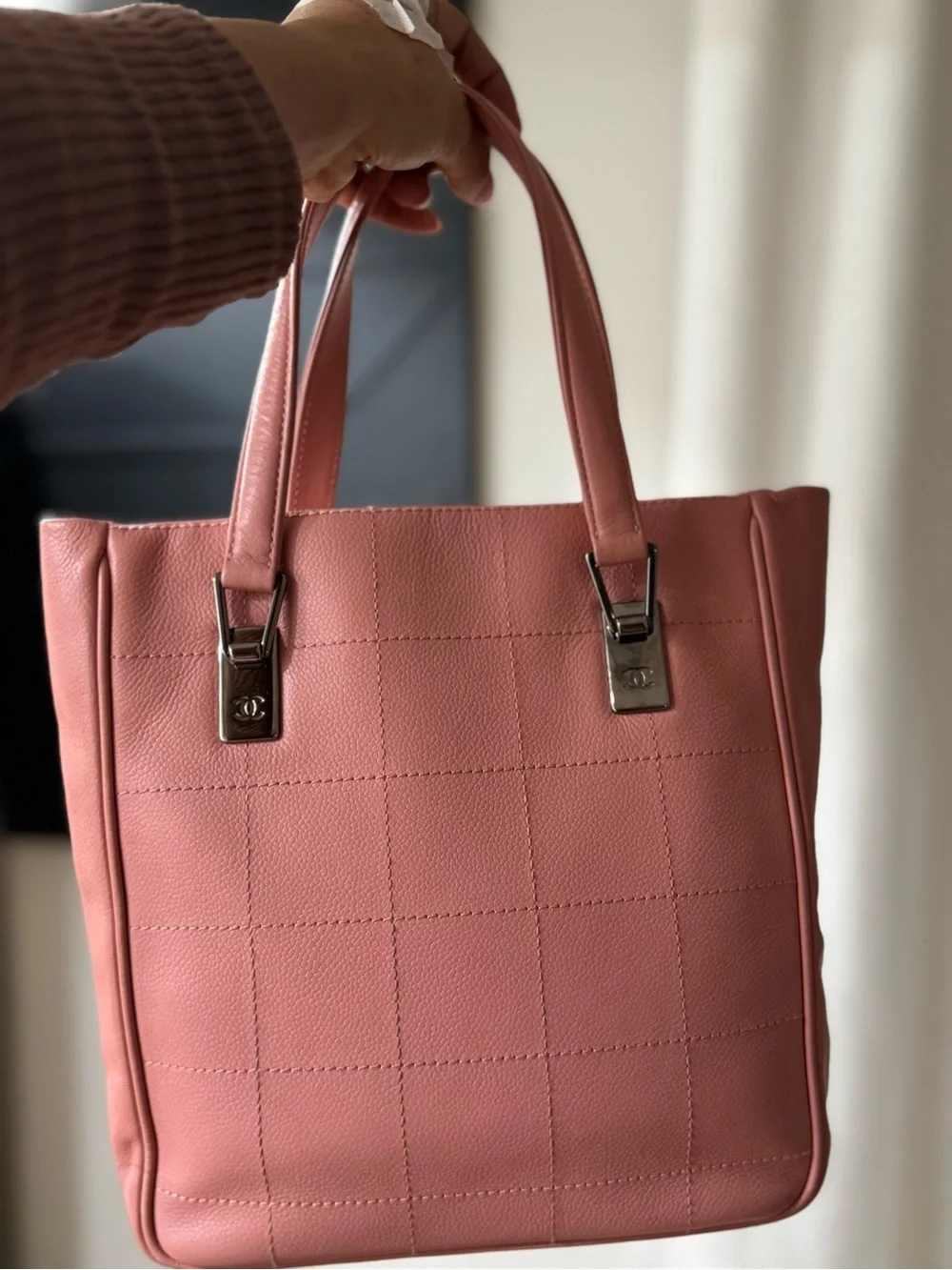 CHANEL Pink Quilted Leather Bag